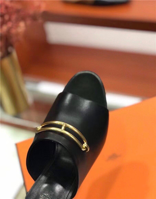 Hermes Dupes blossom mule slippers