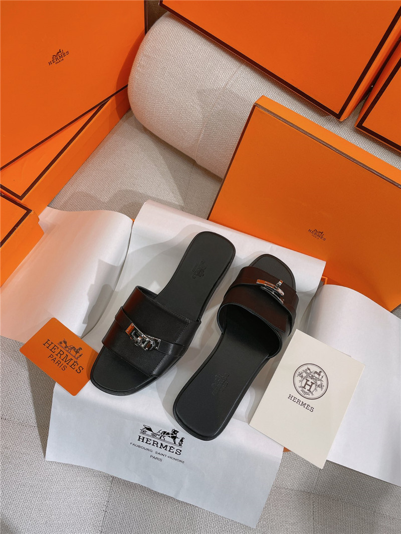 Hermès new Giulia flat kelly buckle slippers