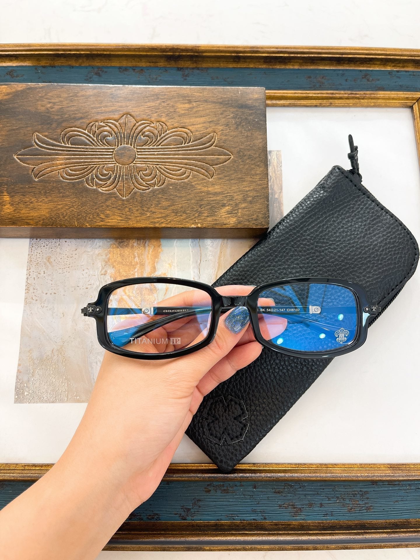 Chrome Hearts eyewear/glasses