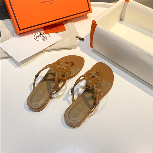 hermes finger slippers