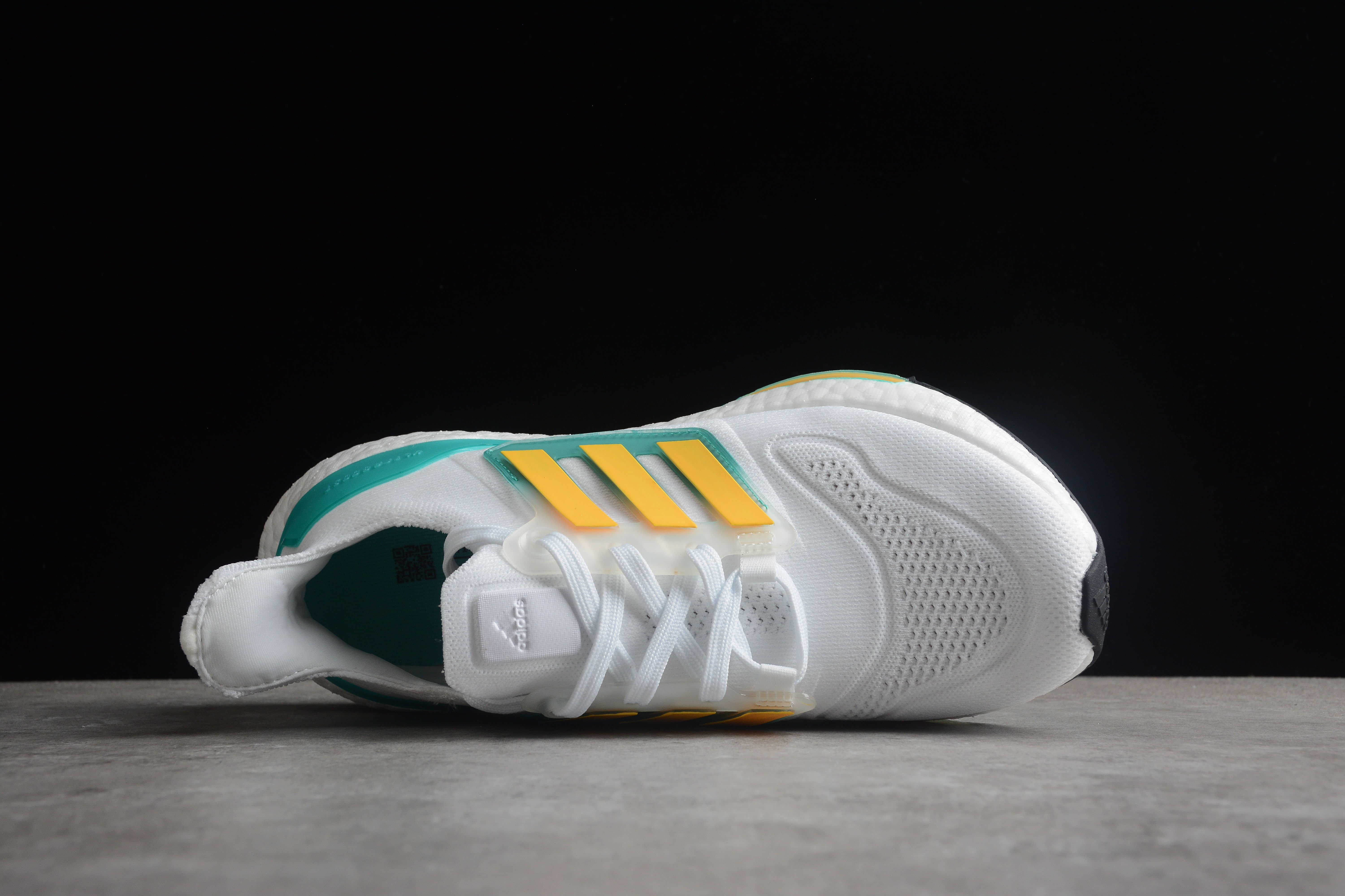 adidas Ultra Boost 22 Flash Orange Mint Rush GX5463