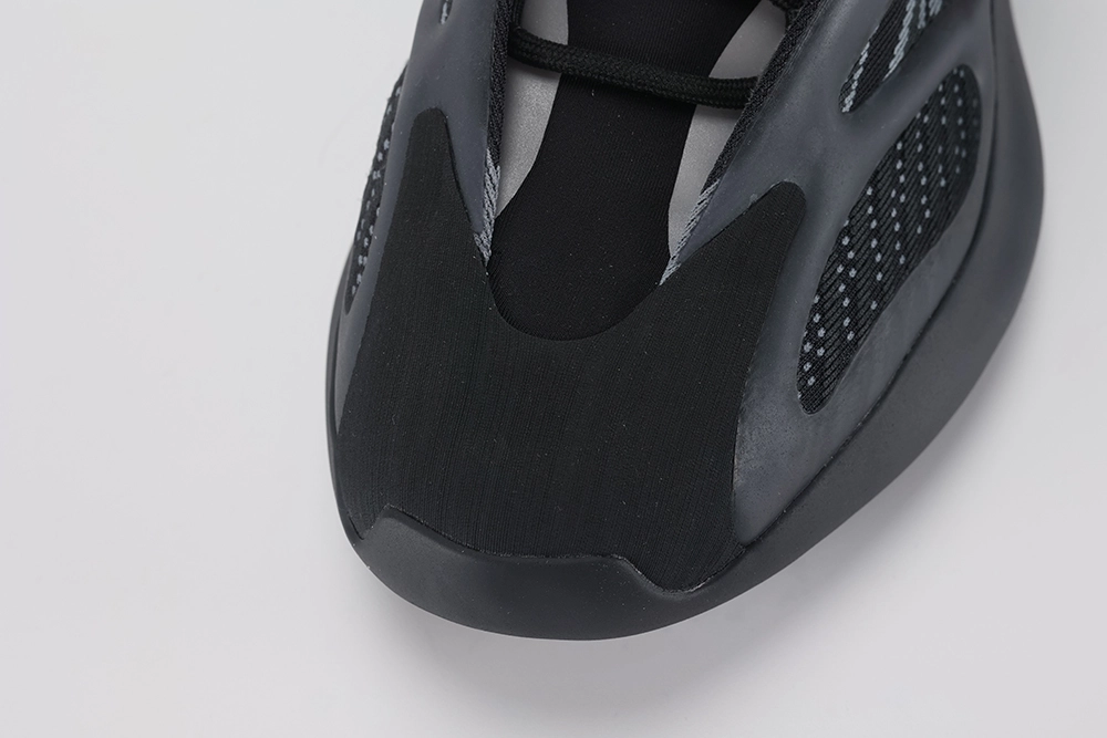 Yeezy 700 V3 Alvah Replica