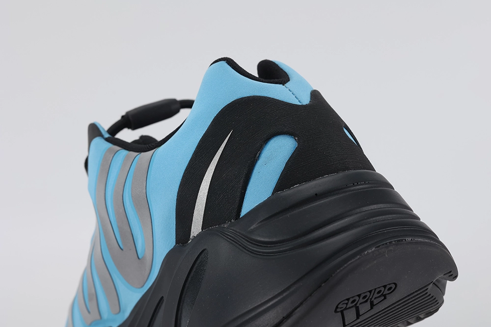 Yeezy Replica Boost 700 MNVN