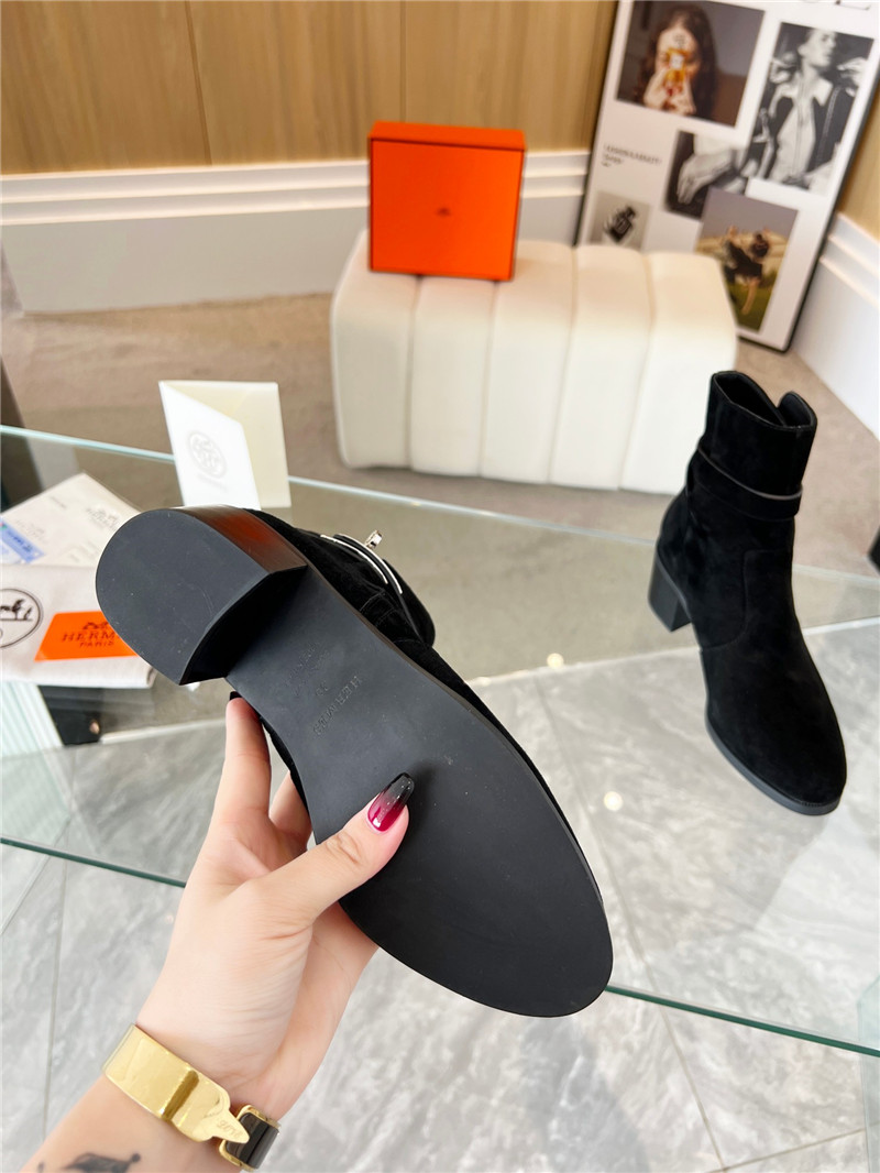 Hermès Kelly Buckle Rider Boots