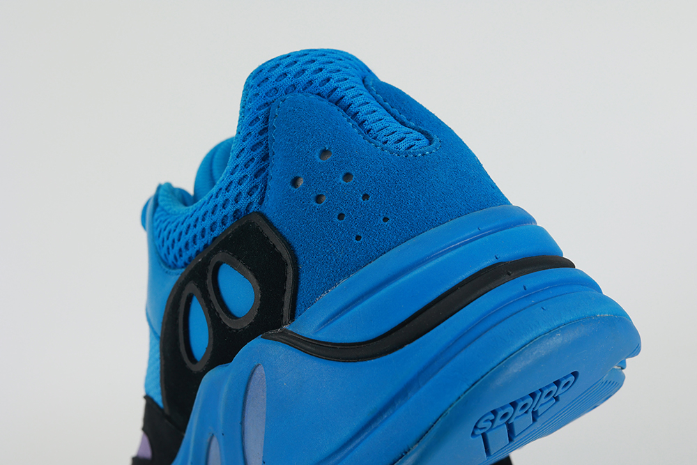 Yeezy Dupes Boost 700 Hi-Res Blue