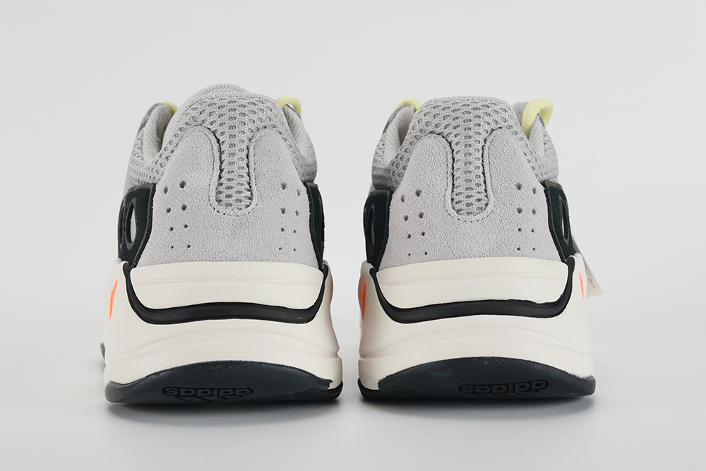 Yeezy Replica Boost 700 Wave Runner