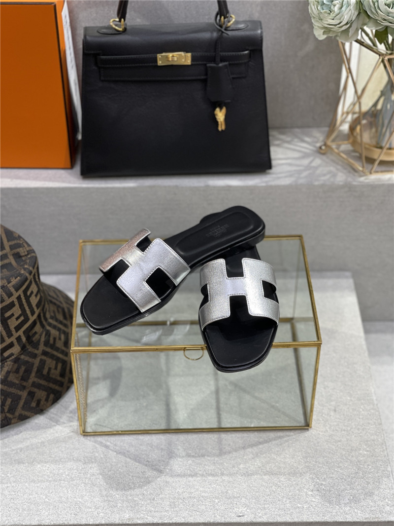 Hermès early spring new color slippers