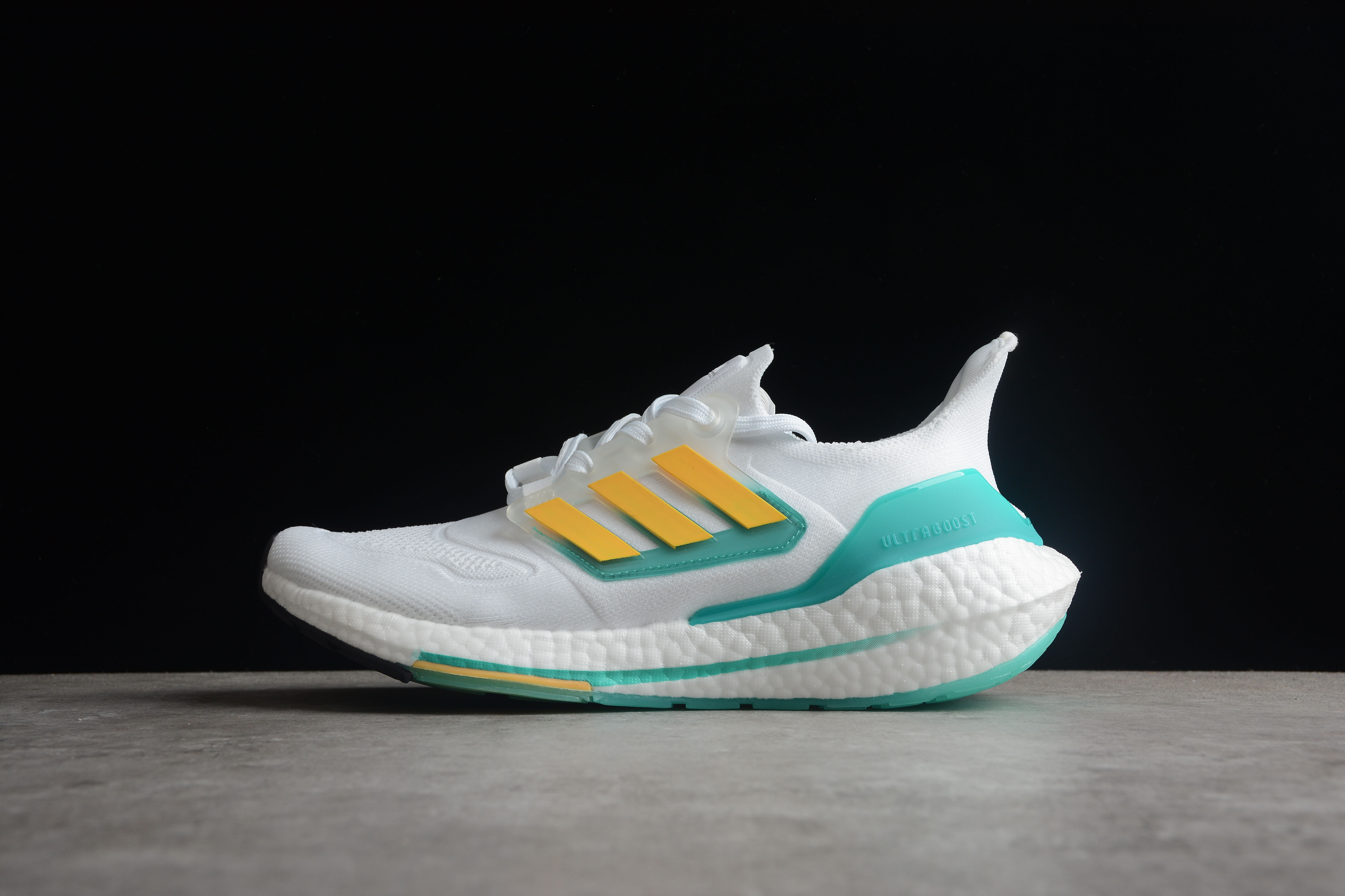 adidas Ultra Boost 22 Flash Orange Mint Rush GX5463