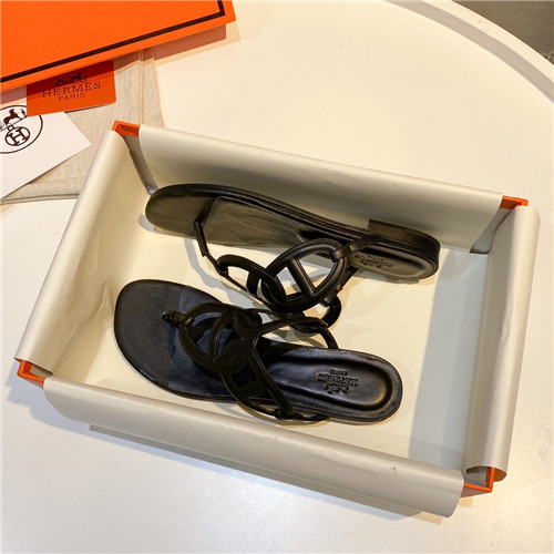 hermes finger slippers
