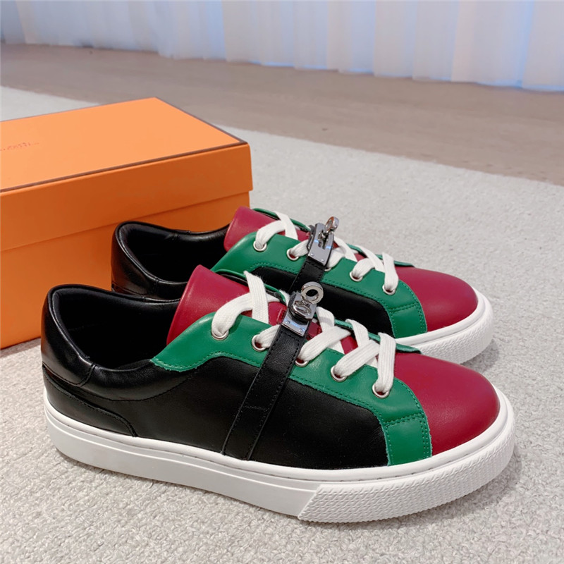 Hermès British retro design white shoes