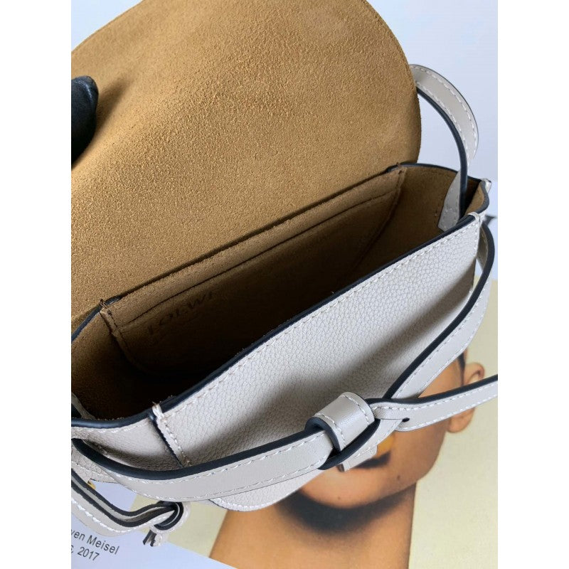 Loewe Puzzle Bag Dupe 19LOE0042