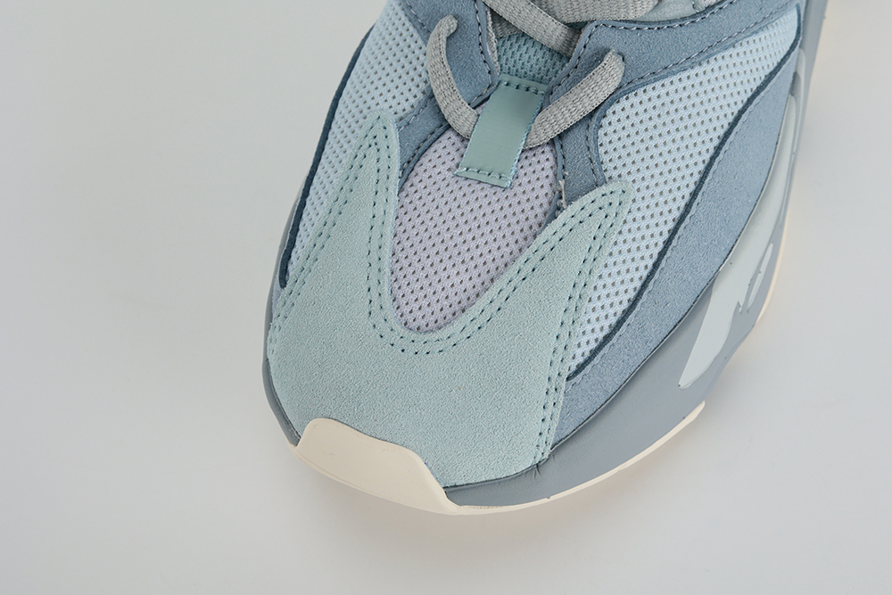 Yeezy Dupes 700 Inertia