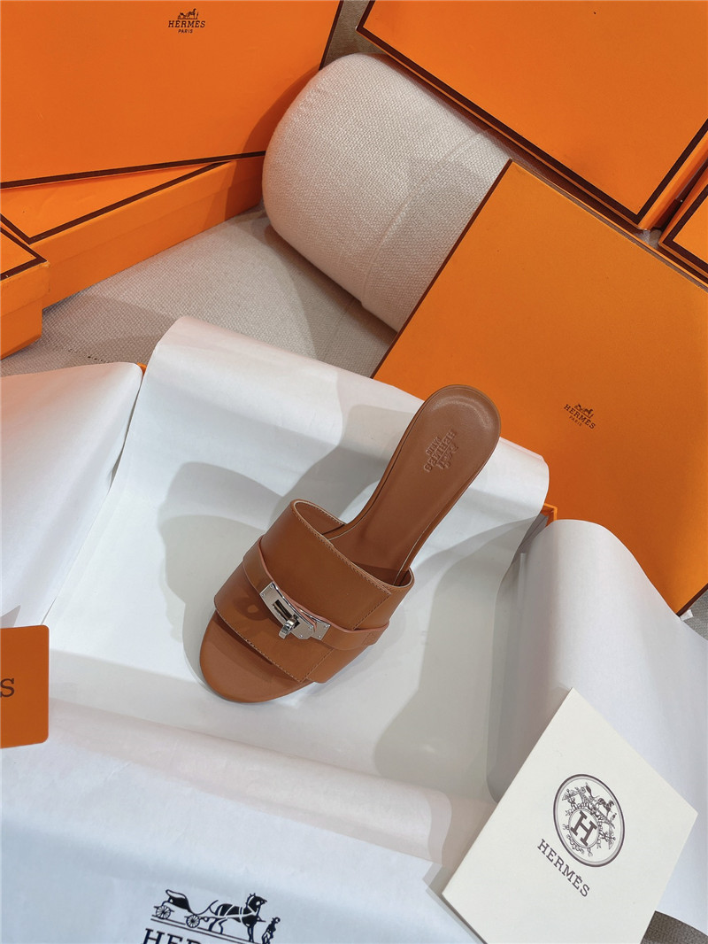 Hermès new Giulia flat kelly buckle slippers