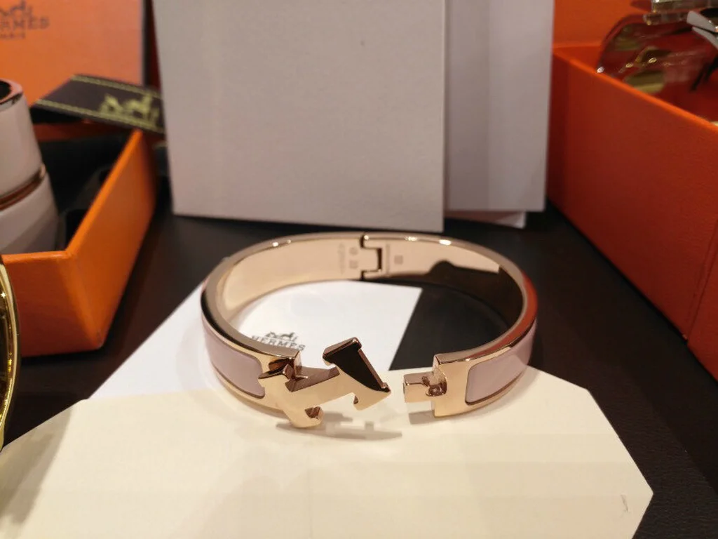 Hermes bracelet