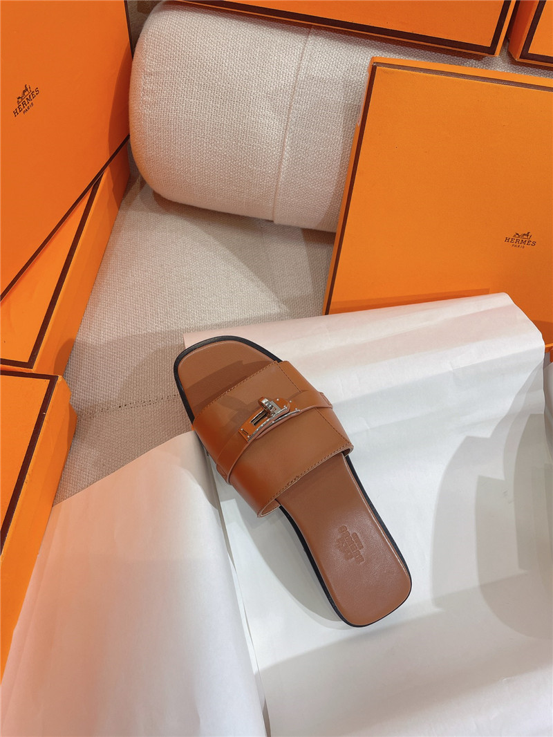 Hermès new Giulia flat kelly buckle slippers