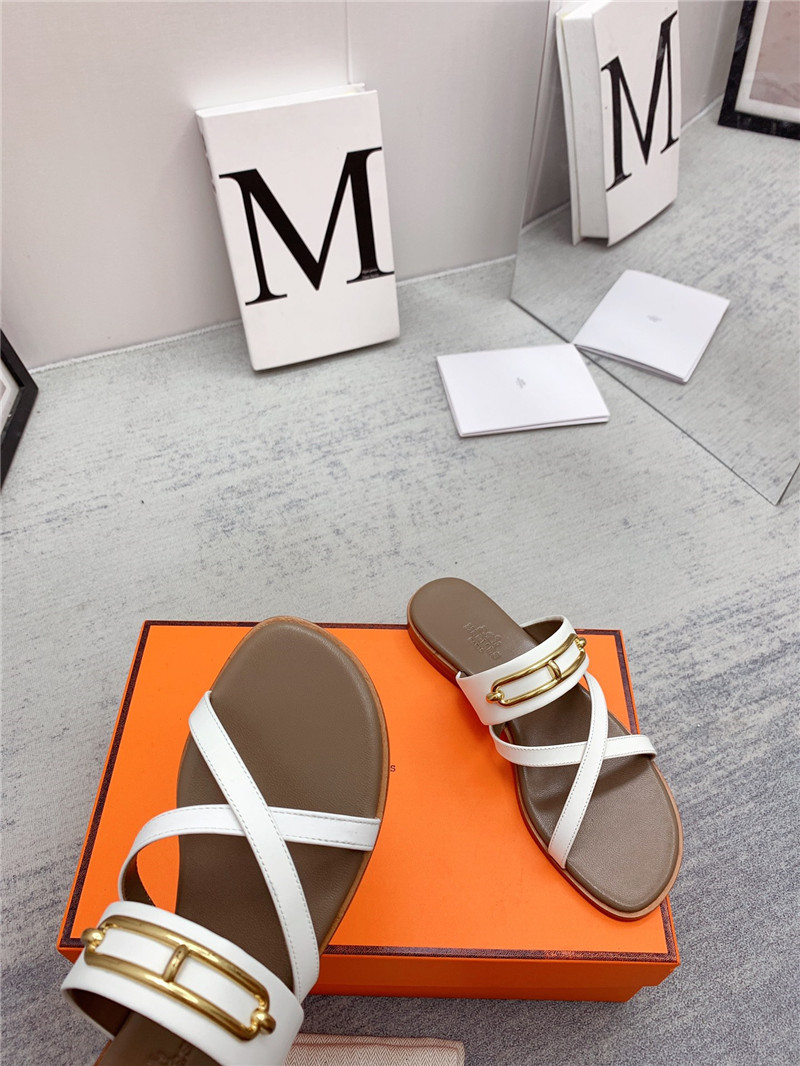 hermes flat slippers
