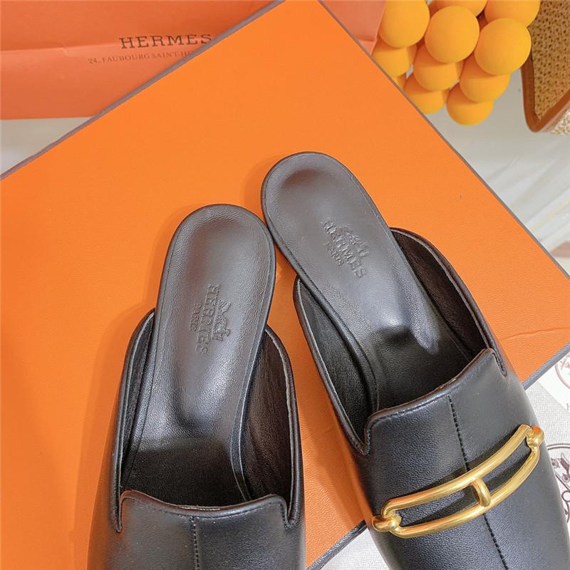 hermes flat slippers