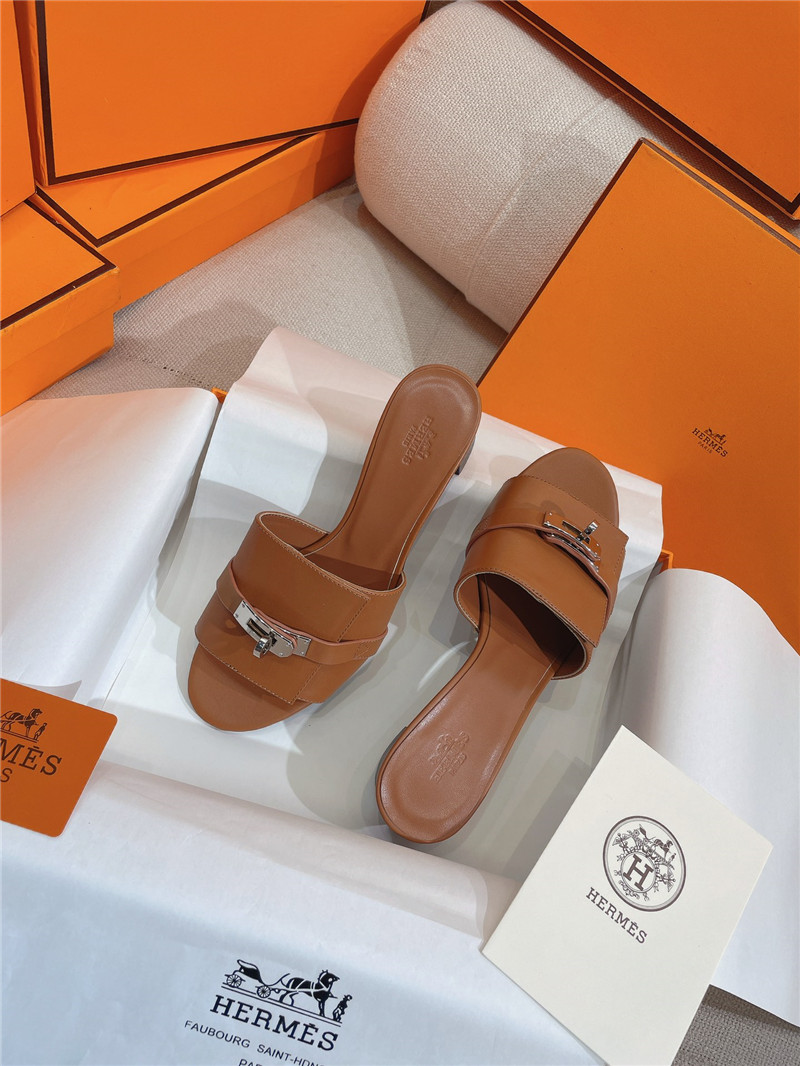 Hermès new Giulia flat kelly buckle slippers