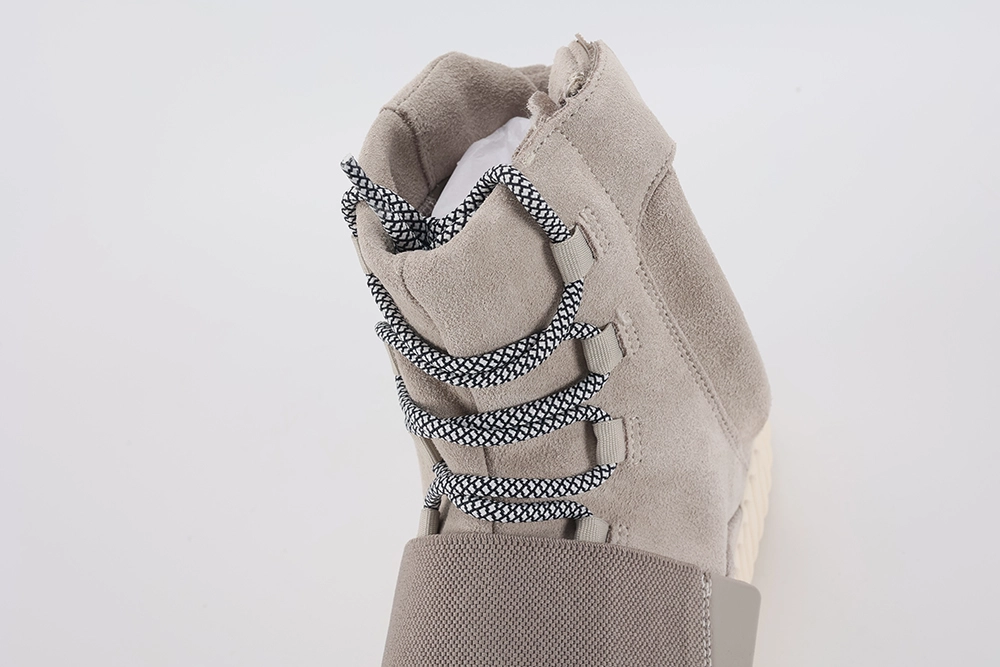 Yeezy Boost 750 OG Replica