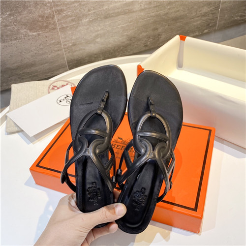 hermes finger slippers