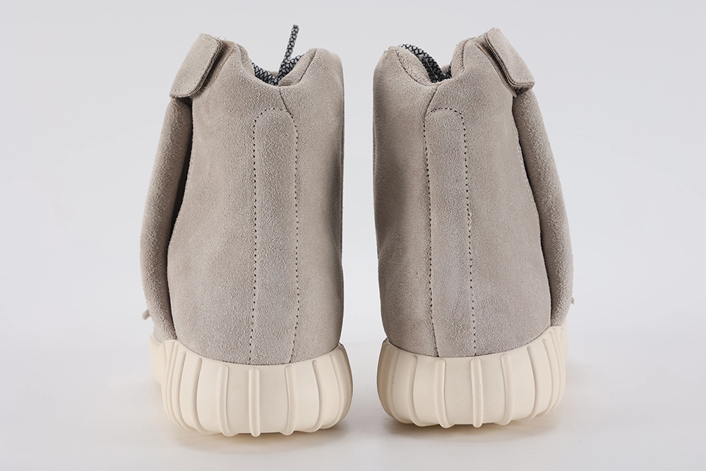 Yeezy Boost 750 OG Replica