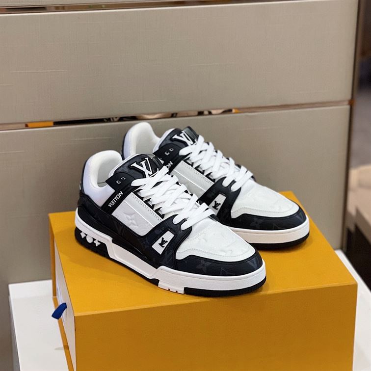LOUIS VUITTON TRAINER WHITE BLACK WHITE   LVS018