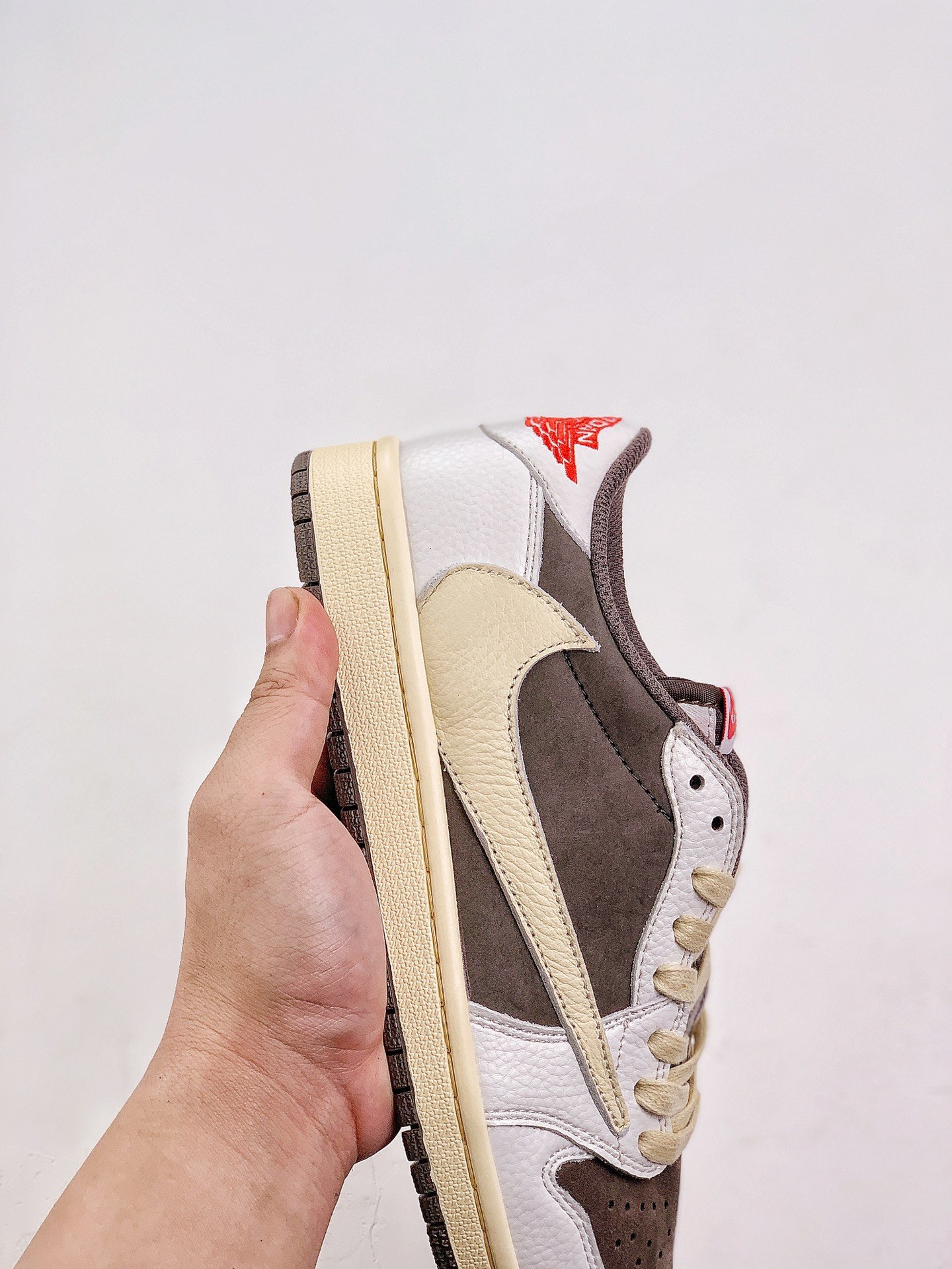 Travis Scott Reverse Mocha AJ1 Low Extended size