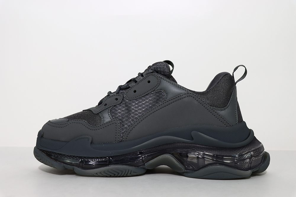 BALENCIAGA TRIPLE S SNEKAER  Dark Gray  Replica