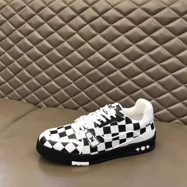 LOUIS VUITTON TRAINER SNEAKER BLACK WHITE DAMIER   LVS046