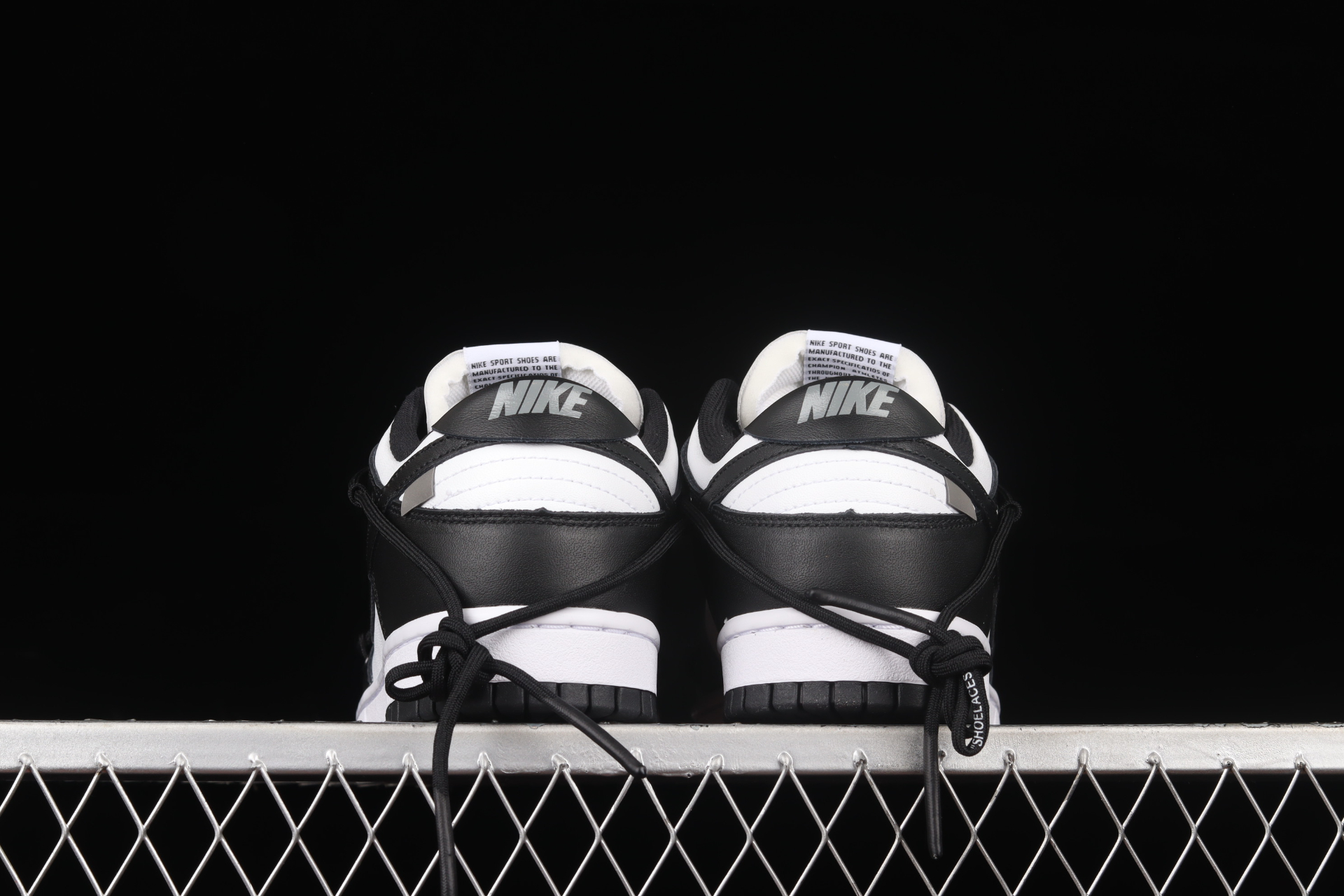 Dunk Low Lot  Black/White  CT0856-103