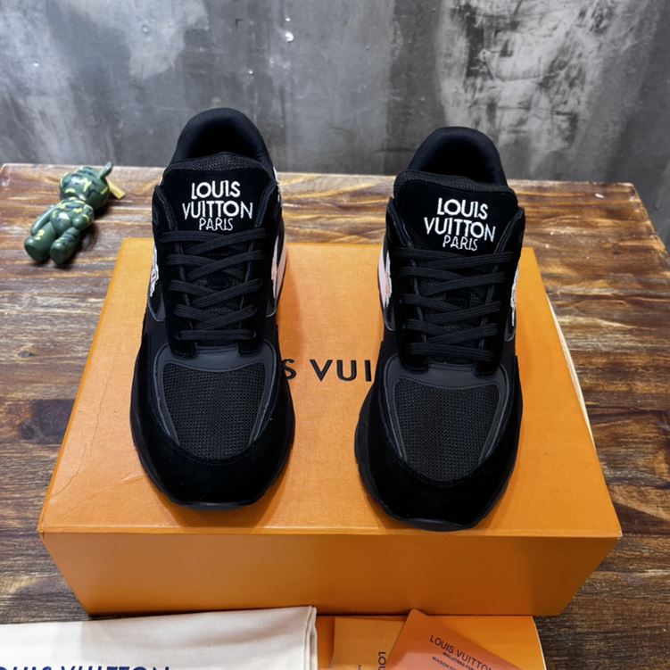LOUIS VUITTON RUN AWAY SNEAKER   LVS010
