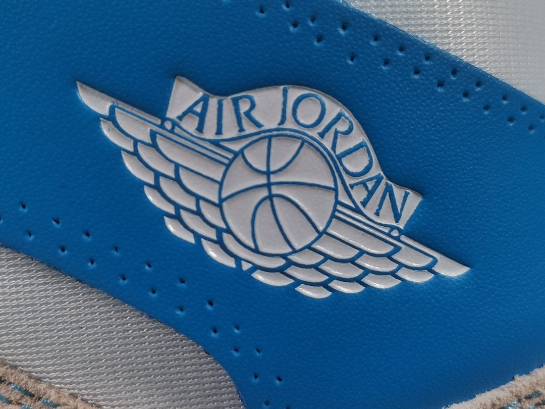 Jordan 1 Retro High Off-White University Blue Extended Size