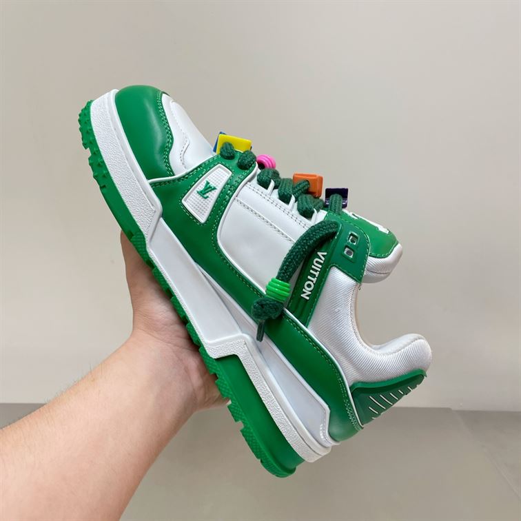 LOUIS VUITTON TRAINER MAXI LOW-TOP SNEAKERS IN WHITE AND GREEN   LVS113
