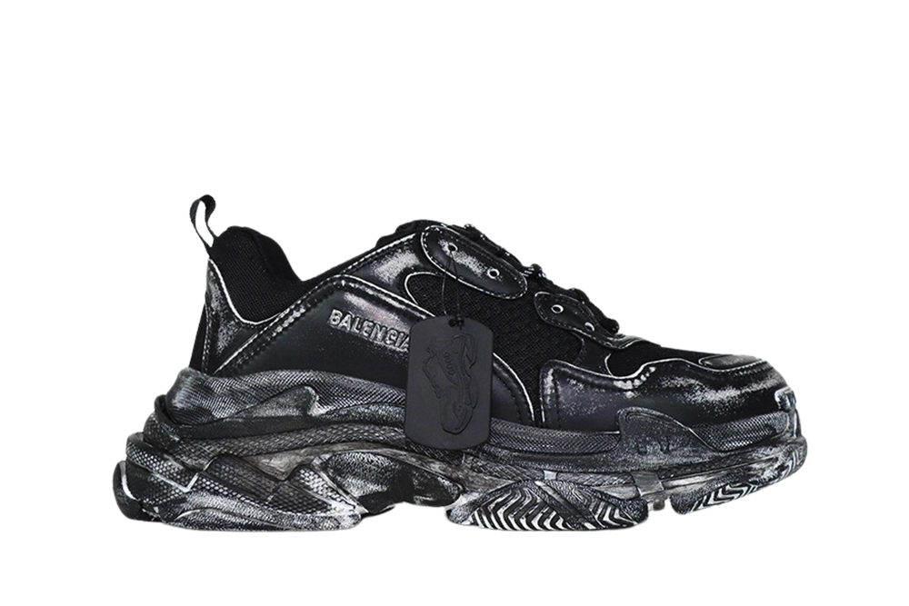 BALENCIAGA TRIPLE S SNEKAER  Dirty Black