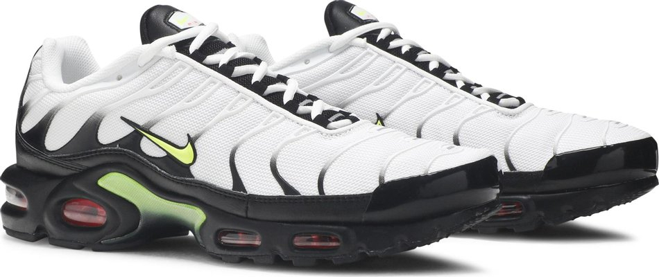 Air Max Plus  Black Volt  AJ2013-100