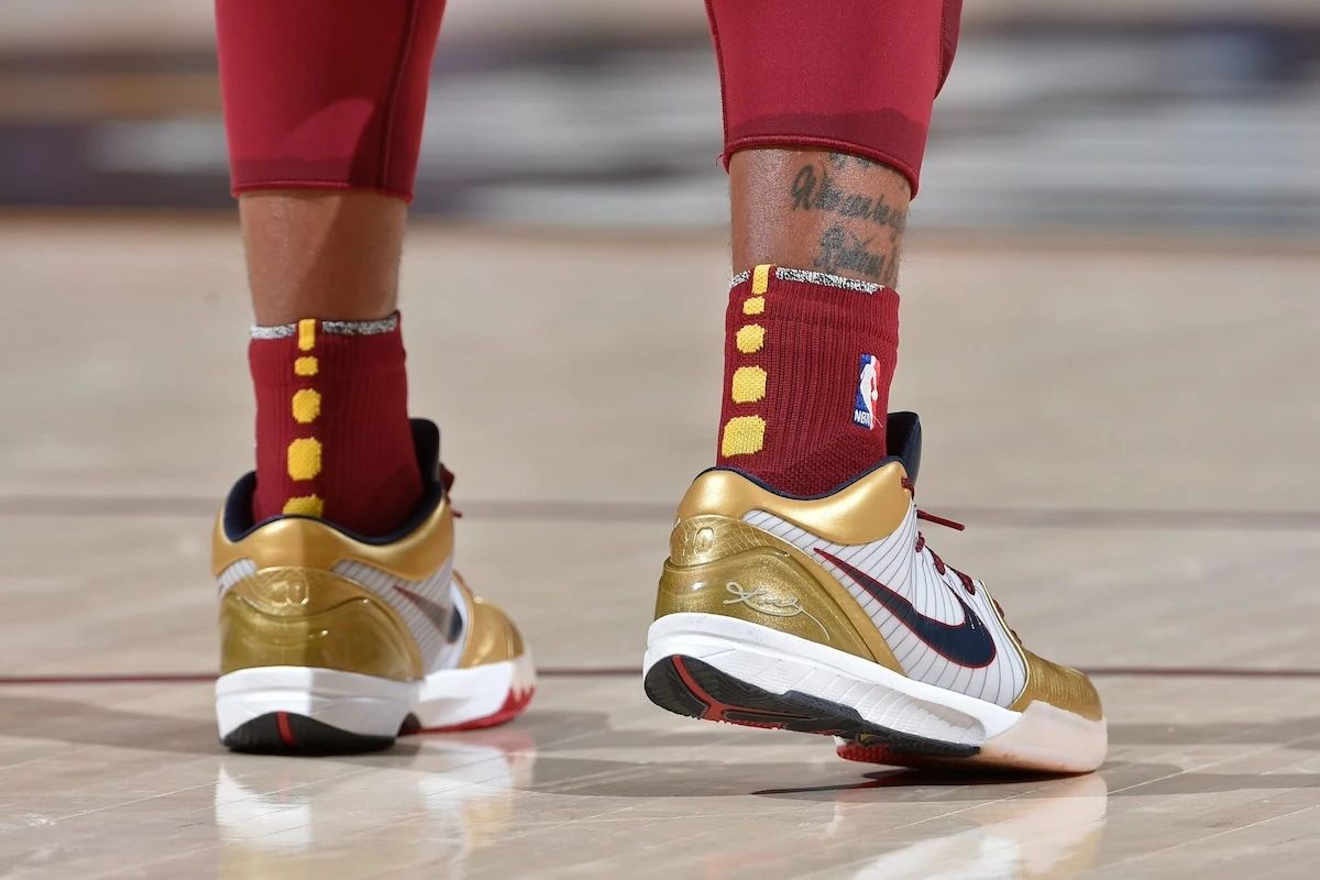 ZOOM KOBE 4 'GOLD MEDAL' - Cola