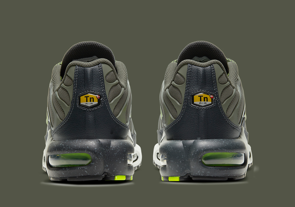 3M x Air Max Plus Surfaces in “Twilight Marsh” DB4609-300