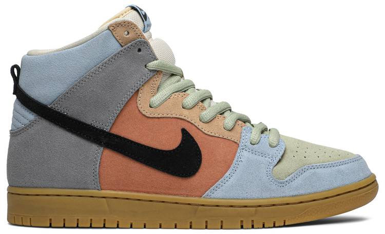 Dunk High Pro SB  Spectrum  CN8345-001