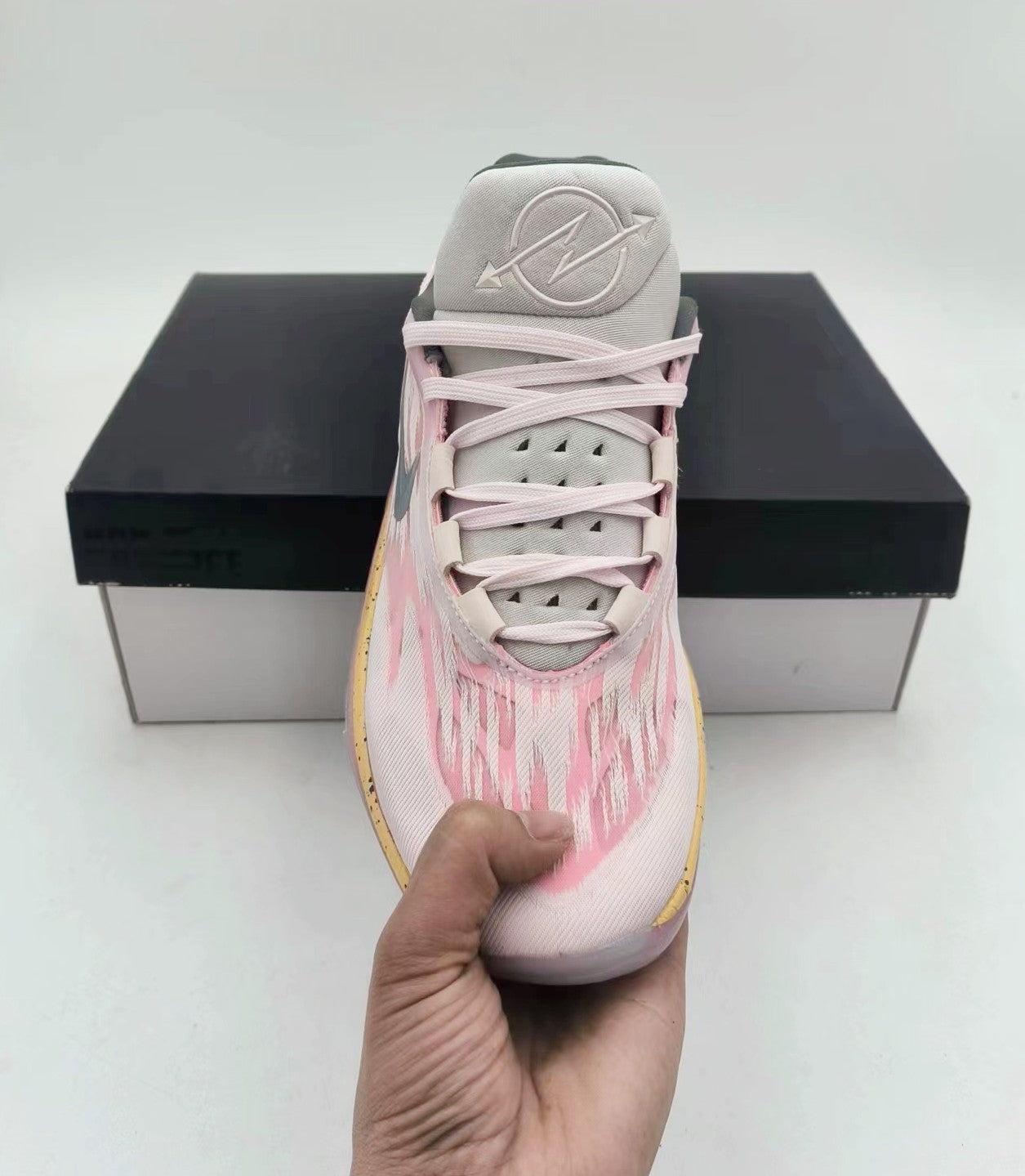 NIKE ZOOM GT CUT 2 x PEARL PINK