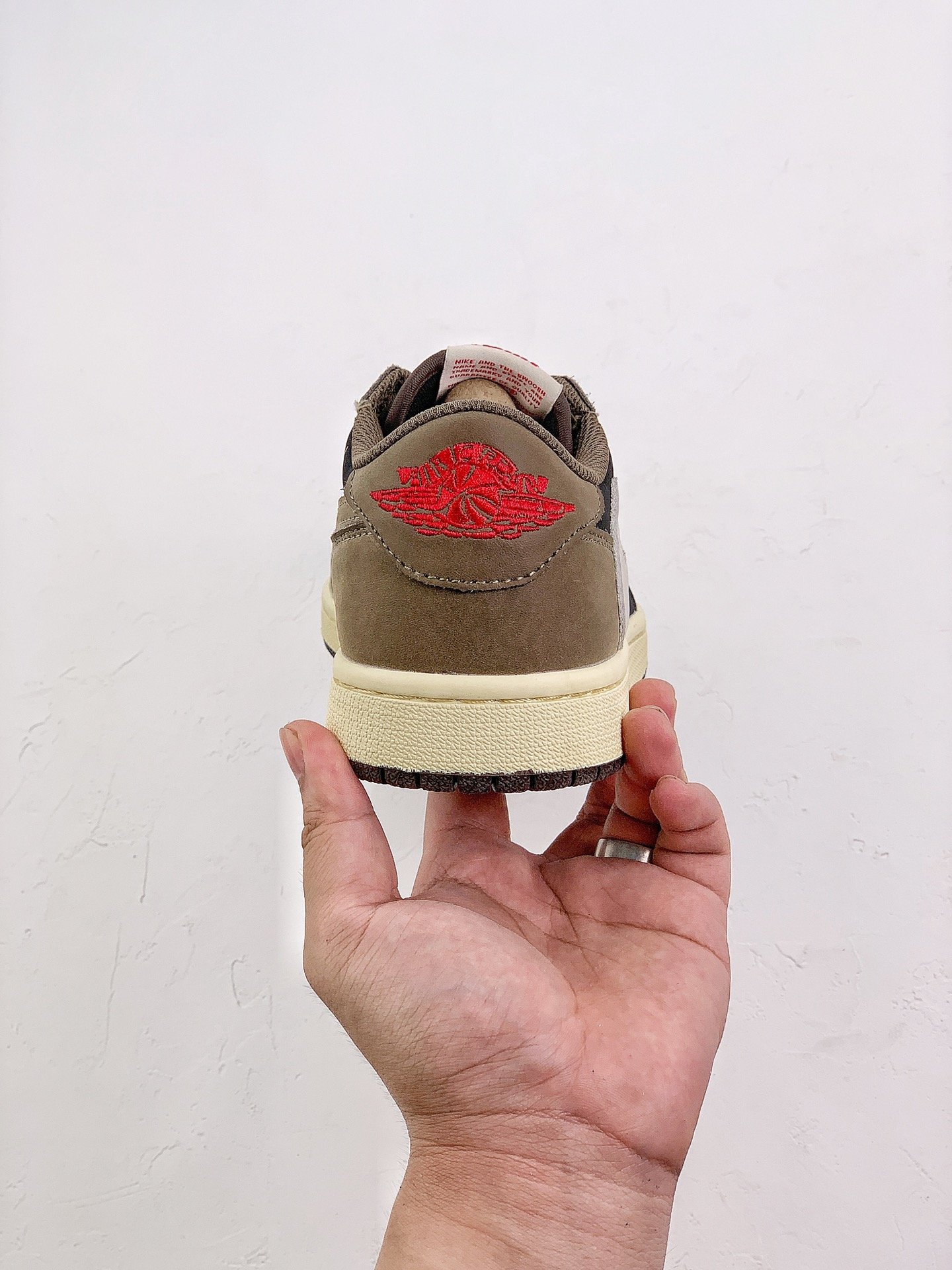 Travis Scott X Air Jordan 1 Low Mocha Extended Size