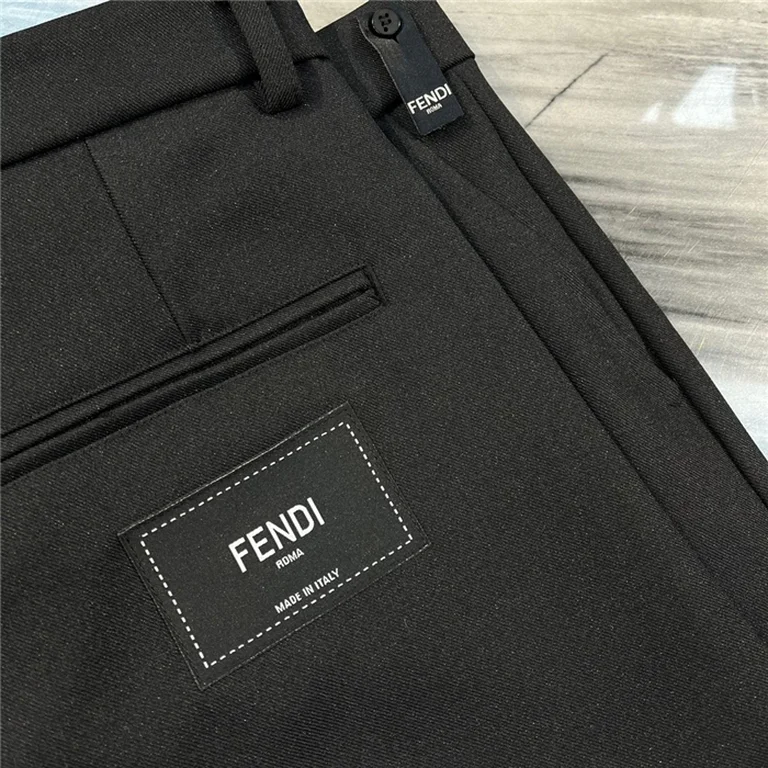 2022ss Fendi Shorts
