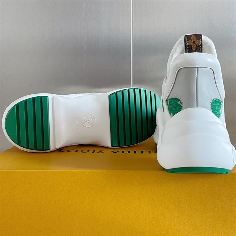 LOUIS VUITTON ARCHLIGHT TRAINERS   LVS096