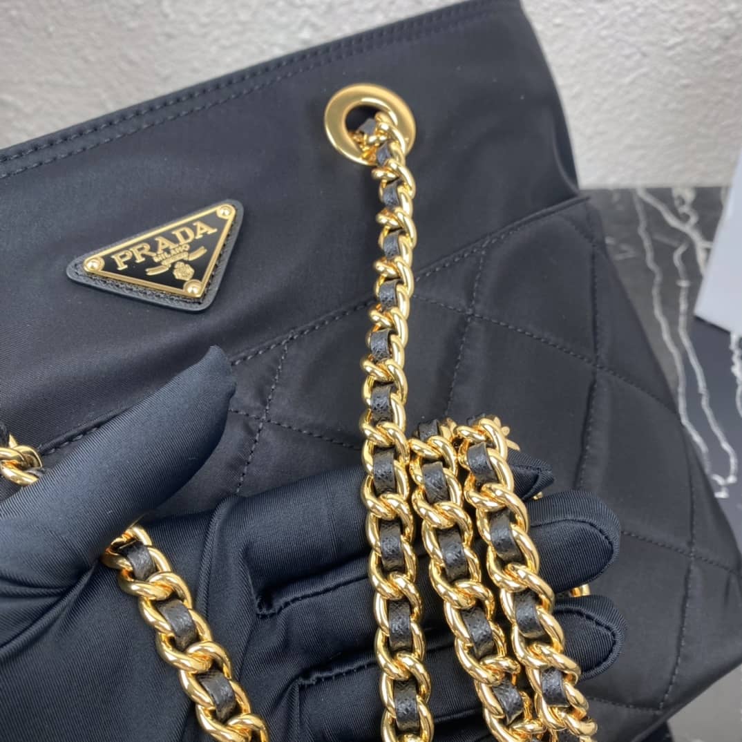 Prada Leather Chain Replica Shoulder Bag