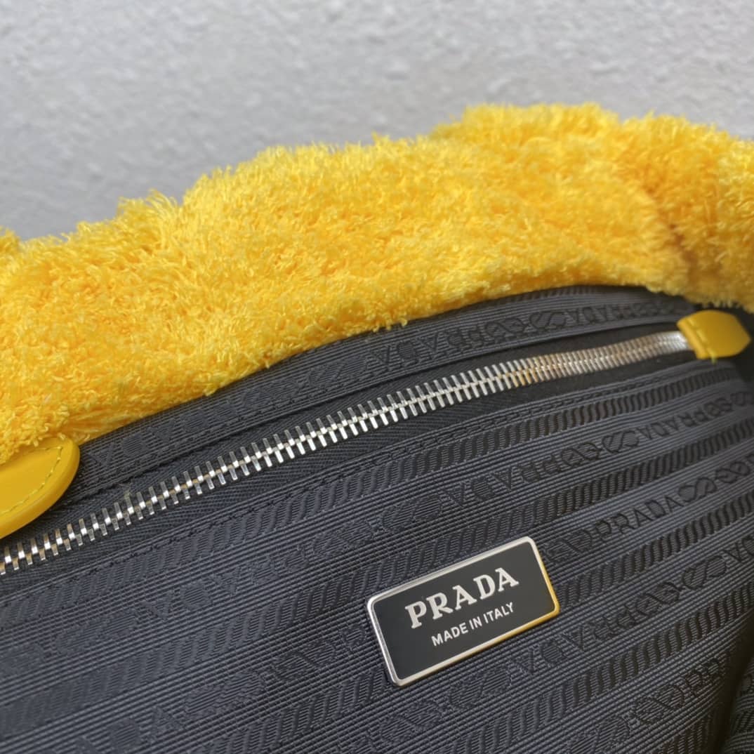 Replica Pradas Shearling Tote Shoulder Bag(ColaReps)