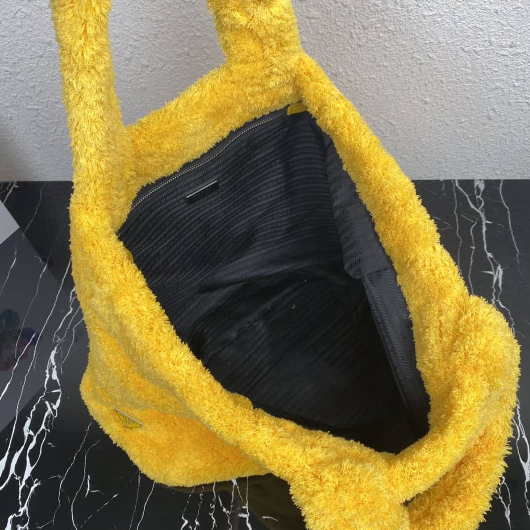 Replica Pradas Shearling Tote Shoulder Bag(ColaReps)