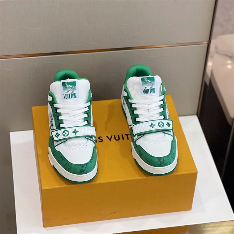 LV Shoes Replica TRAINER SNEAKER   LVS019