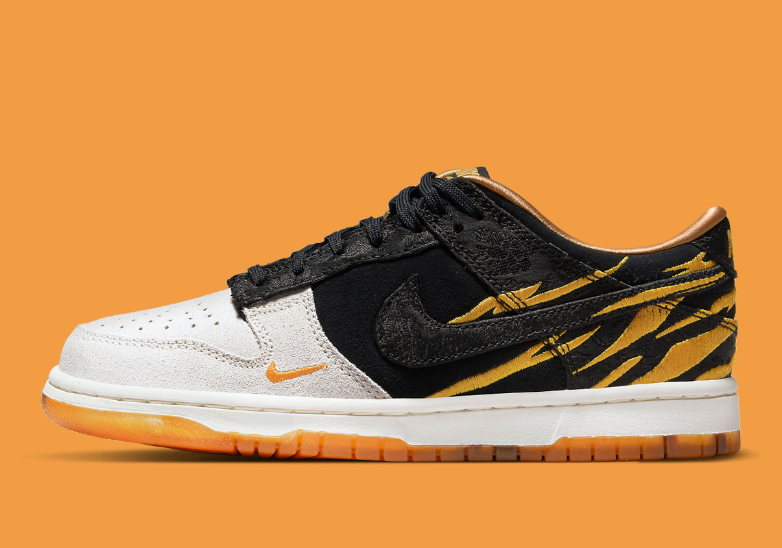 Dunk Low GS  God Of Wealth  DQ5351-001