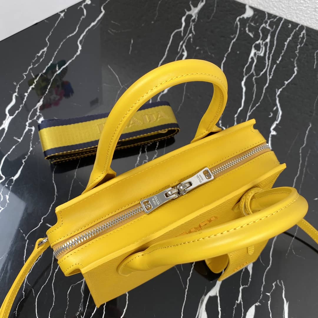 Prada Saffiano Leather Monochrome Replica Bag