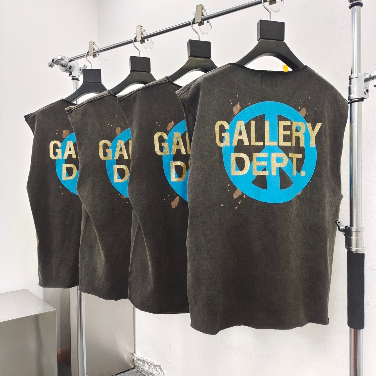 Gallery Dept Sleeveless Shirt