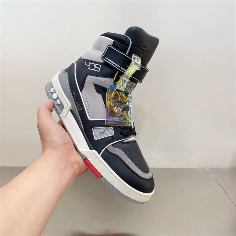 LOUIS VUITTON LV TRAINER SNEAKER BOOT   LVS068